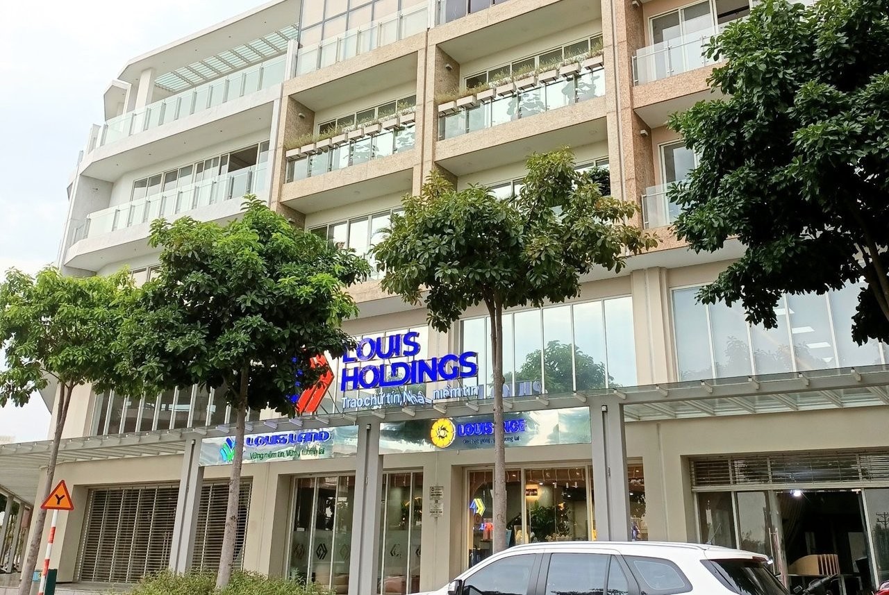 ong-ly-thanh-nha-tan-tong-giam-doc-cua-louis-capital-vua-nham-chuc-la-ai-1681186792.jpeg