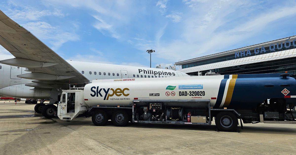 Vietnam Airlines tính bán 49% vốn tại Skypec – 'gà đẻ trứng vàng' ngành nhiên liệu bay