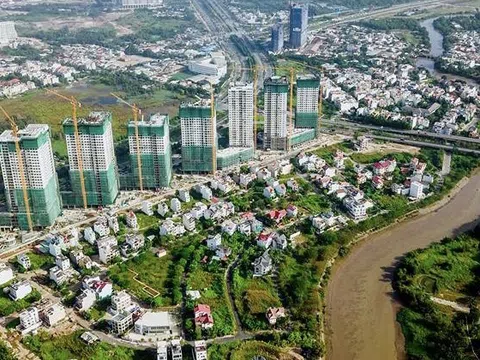Giá nhà Sài Gòn tăng mạnh bất chấp dịch bệnh, nhiều người vay tiền mua thêm