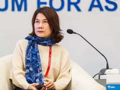 Mạng xã hội Trung Quốc 'dậy sóng' vì Dong Mingzhu - ‘Người đàn bà thép’ Trung Quốc, Chủ tịch Gree Electric muốn chọn thư ký 22 tuổi làm người kế nghiệp