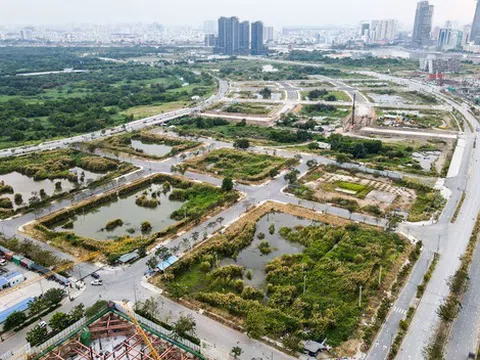 Kế 'vây Ngụy cứu Triệu' và nước cờ bỏ cọc đất, thu lại từ cổ phiếu và trái phiếu?