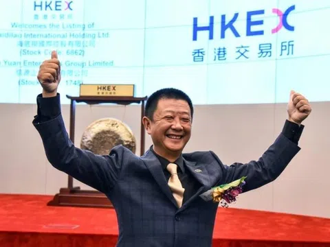 Chân dung ông chủ chuỗi nhà hàng "hở ra là tạo trend" Haidilao: Khởi nghiệp sau khi cãi nhau với sếp, nghỉ việc!