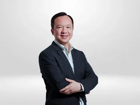 Muốn chi gần 50 tỷ "bắt đáy" cổ phiếu PNJ - ông Phan Quốc Công giàu 'khủng" cỡ nào?