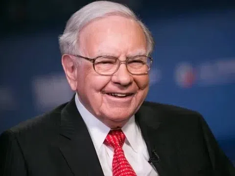 WARREN BUFFETT và bài học "thời gian luôn chiến thắng"