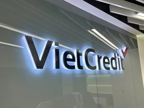 VietCredit tiếp tục “dính trát” phạt gần 900 triệu: UBCKNN phanh phui loạt sai phạm công bố thông tin, giao dịch bên liên quan