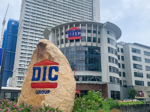 DIG lao dốc hơn 35% từ đỉnh, Chủ tịch DIC Corp và người thân liên tục bị bán giải chấp