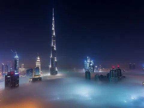 [Những toà tháp đẹp nhất thế giới] Tòa nhà chọc trời Burj Khalifa cao nhất thế giới, xây dựng trong 05 năm với chi phí 1,5 tỷ đô la.